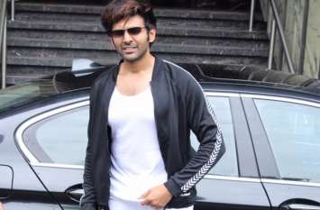 kartik aaryan tiktok debut video viral कार्तिक आर्यन ने टिक टॅाक पर किया धमाकेदार डेब्यू, पहली वीडियो ऐसी, जिसे देख हैरान रह गए फैंस