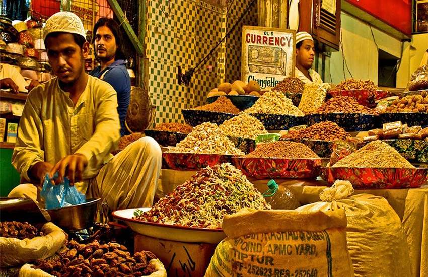 टूटी अर्थव्यवस्था की कमर, हुआ 15 हजार करोड़ का नुकसान!