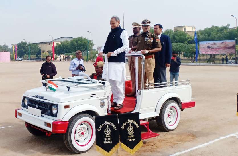 2500 होमगार्ड जवानों की होगी भर्ती, 200 अधिकारी भी होंगे शामिल 2500 होमगार्ड जवानों की होगी भर्ती, 200 अधिकारी भी होंगे शामिल