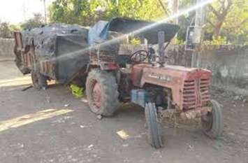 Two more accused named in tractor theft case ट्रैक्टर चोरी मामले में दो और आरोपी नामजद