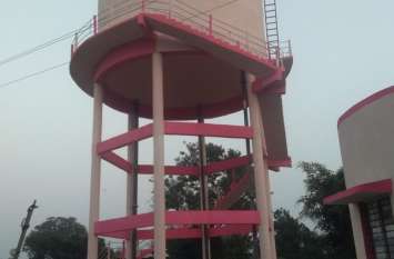 One crore tap water scheme made showpiece, villagers wandering for wat एक करोड़ की नलजल योजना बनी शोपीस, पानी के लिए भटक रहे ग्रामीण