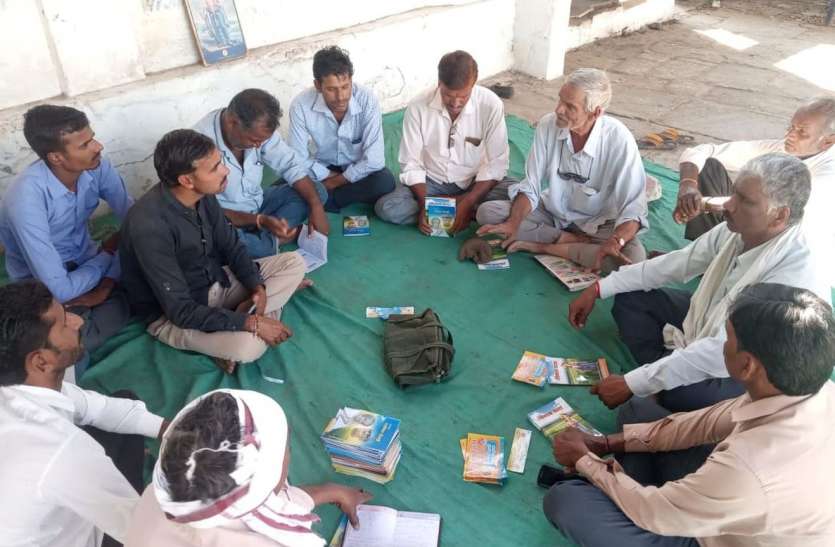 किसान को सिर्फ मिल रही लागत, फायदा उठा रहे व्यापारी किसान को सिर्फ मिल रही लागत, फायदा उठा रहे व्यापारी