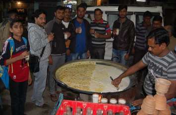 All day long chill, had to be wrapped in warm clothes दिनभर रही ठिठुरन, गर्म लबादों में लिपटे रहना पड़ा