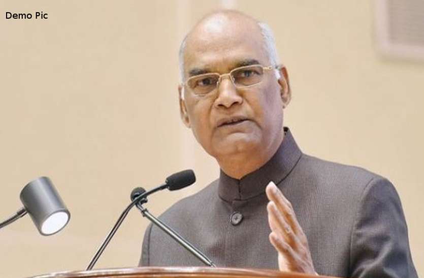राजस्थान की धरा से बोले राष्ट्रपति- ‘बांसवाड़ा में हजार बेटों पर 1005 बेटियां पैदा होना पूरे देश में गर्व की बात’ राजस्थान की धरा से बोले राष्ट्रपति- ‘बांसवाड़ा में हजार बेटों पर 1005 बेटियां पैदा होना पूरे देश में गर्व की बात’