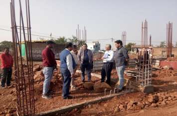 ADM raised questions on the quality of construction work एडीएम ने निर्माण कार्य की गुणवत्ता पर उठाए सवाल, ईई के जांच के लिए लिखा पत्र