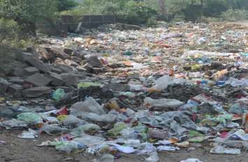 notice ready for 165 municipal shopkeepers, institutions due to Dirt 165 दुकानदार-संस्थानों को नोटिस, शहर में गंदगी फैलाने के लिए थमाएगी नगर पालिका