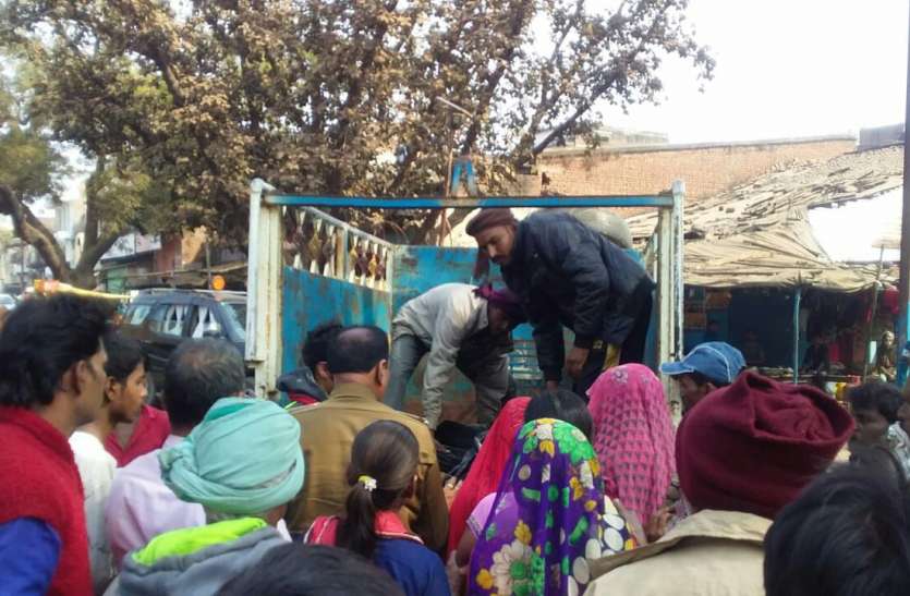 Hanumana crime: Accused of killing throwing corpse in a well in Rewa किशोरी के शव को सड़क में रखकर परिजनों ने किया चक्काजाम, हत्या कर कुएं में लाश फेंकने का आरोप