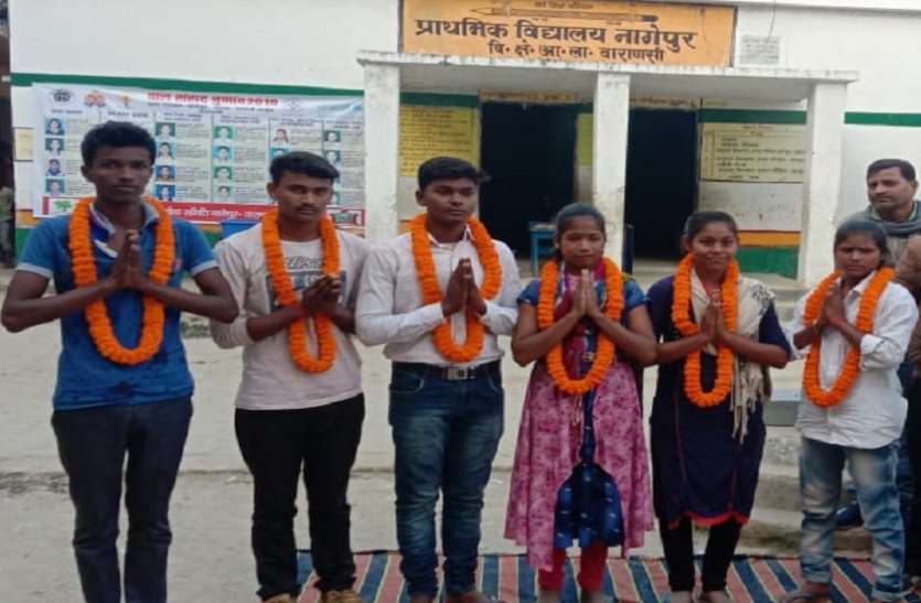 Nagepur Children's Parliament आकांक्षा बनी आदर्श गांव नागेपुर की पहली बाल प्रधान