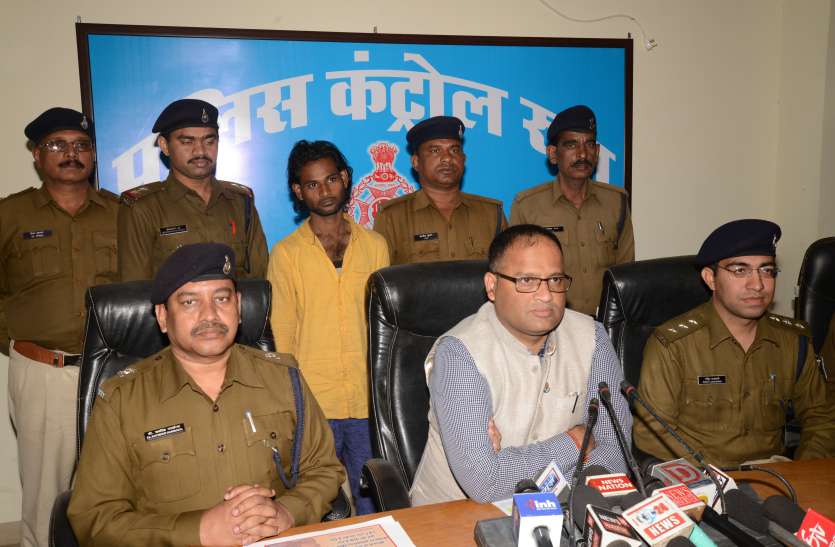 ganja.jpg थाने में जब्त लोडिंग वाहन का एक सप्ताह बाद खुला राज, तो पुलिस भी आ गई सकते में