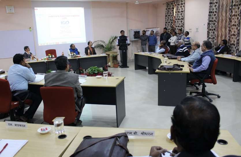 Leadership for Academic Program inaugurated at IIT BHU IIT BHU कराएगा शिक्षाविदों के नेतृत्व क्षमता का विकास