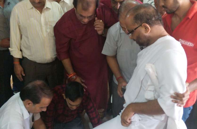 सफल होने पर अभिमान करना अनुचित सफल होने पर अभिमान करना अनुचित