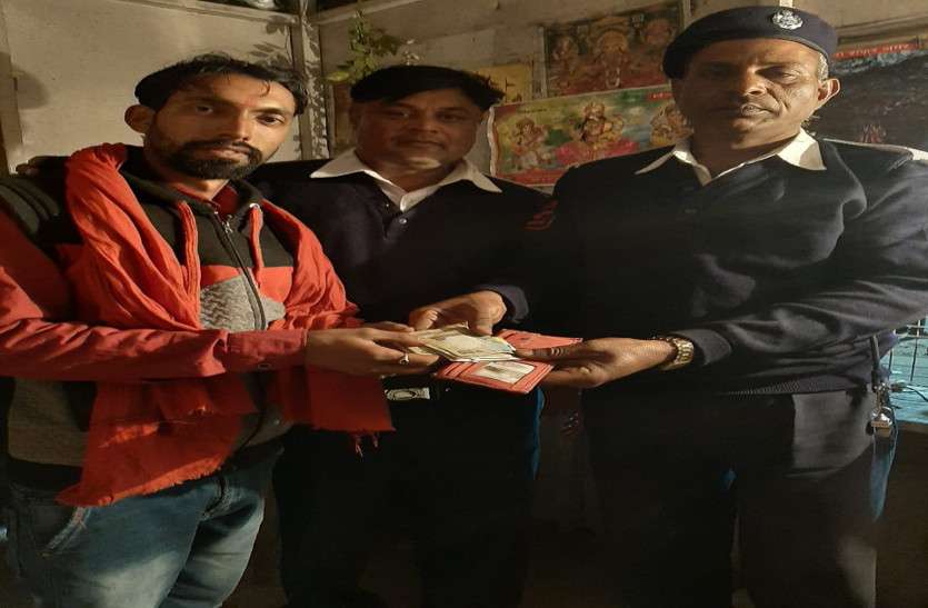 Jaipur Traffic Police Caught accused appreciation to Traffic Police राजधानी में ट्रैफिक पुलिस ने किया ऐसा काम, पुलिस उपायुक्त यातायात बोले- 'शाबाश'