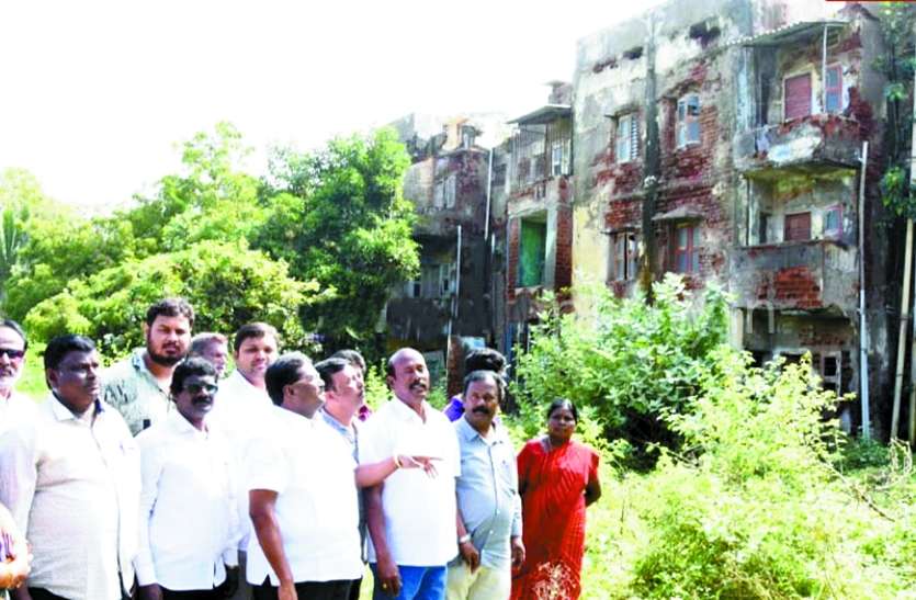 हाउसिंग बोर्ड के जर्जर मकानों में रहने को मजबूर960 परिवार हाउसिंग बोर्ड के जर्जर मकानों में रहने को मजबूर960 परिवार