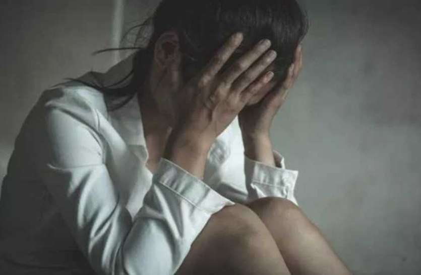 rape-victim.jpg 5 माह पहले 14 वर्षीय लड़की से हुआ था बलात्कार, गर्भवती होने पर खुला राज
