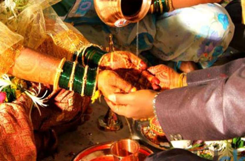 meerut युवती ने धर्म परिवर्तन करने के बाद की शादी, परिजनों ने पंचायत करके हत्या की दी धमकी