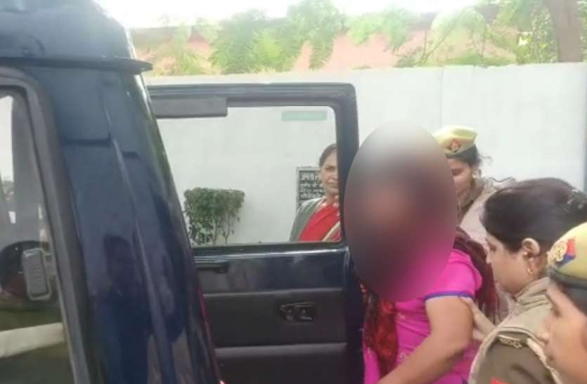 meerut एसएसपी आफिस के सामने आत्मदाह का प्रयास करने वाली महिला को षडयंत्र रचने में पुलिस ने भेजा जेल