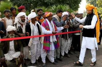 cm ashok gahlot jansunwai rajasthan मुख्यमंत्री ने की जनसुनवाई, अभाव-अभियोग सुने