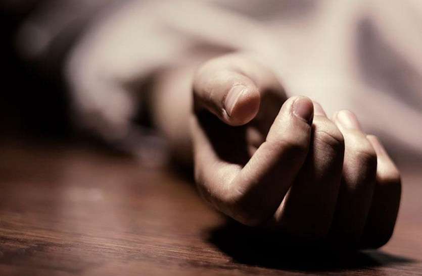 deadbody.jpg रतलाम में दो महिलाओं ने की आत्महत्या, पुलिस जांच में जुटी