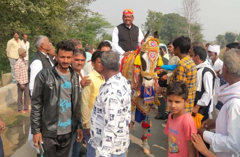 विकास के आयाम स्थापित करना हमारी विरासत- रघुवीर विकास के आयाम स्थापित करना हमारी विरासत- रघुवीर