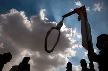 nirbhaya case: accused files review petition यहां तो हवा से मर रहे, फिर फांसी क्यों?