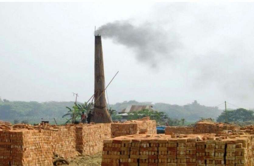 Pollution : Supreme Court Order On Brick kilns Shut Down IN NCR राजस्थान में यहां सुप्रीम कोर्ट के आदेश बेअसर, एनसीआर क्षेत्र में ईंट-भट्टों पर लगा रखी है रोक, लेकिन भट्टे उगल रहे हैं धुंआ