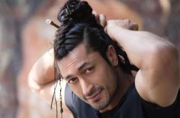 Vidyut jamwal mona singh break up after doctored mms viral on internet विद्युत जामवाल की एक्स गर्लफ्रेंड करने जा रही हैं शादी, वायरल MMS से टूट गया था रिश्ता
