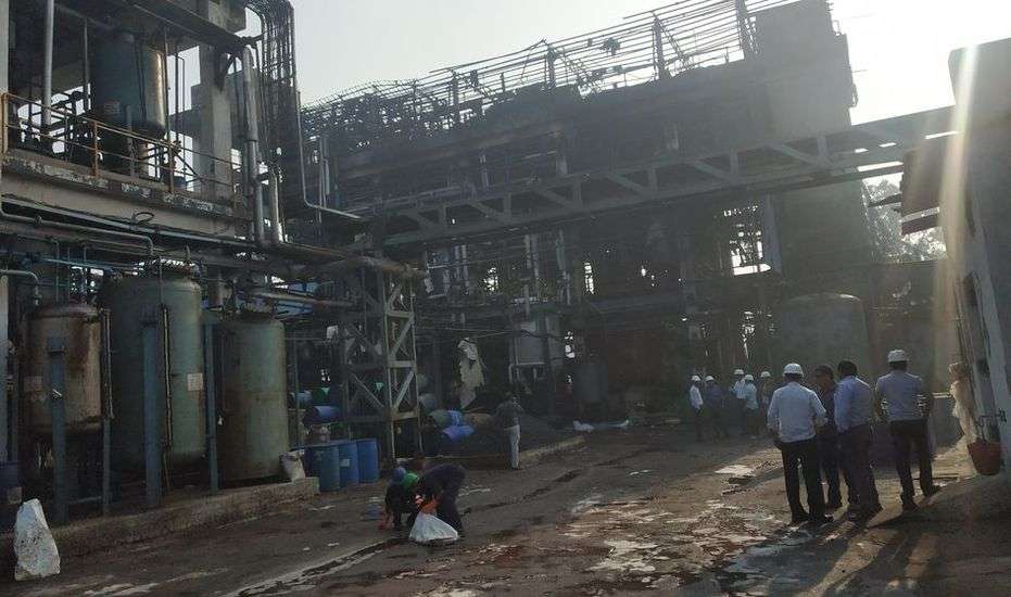 अंधेरी रात में क्या हुआ जो मच गई भगदड़?