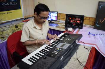jodhpur talent rishi mathur will set record of playing piano 200 घंटे पियानो बजाने का ऋषि माथुर करने वाले हैं दावा, विश्व कीर्तिमान बनाने के लिए बजाएंगे 2000 धुनें