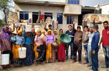 Water supply stopped in Manpur for five days मानपुर में पांच दिन से जलापूर्ति ठप