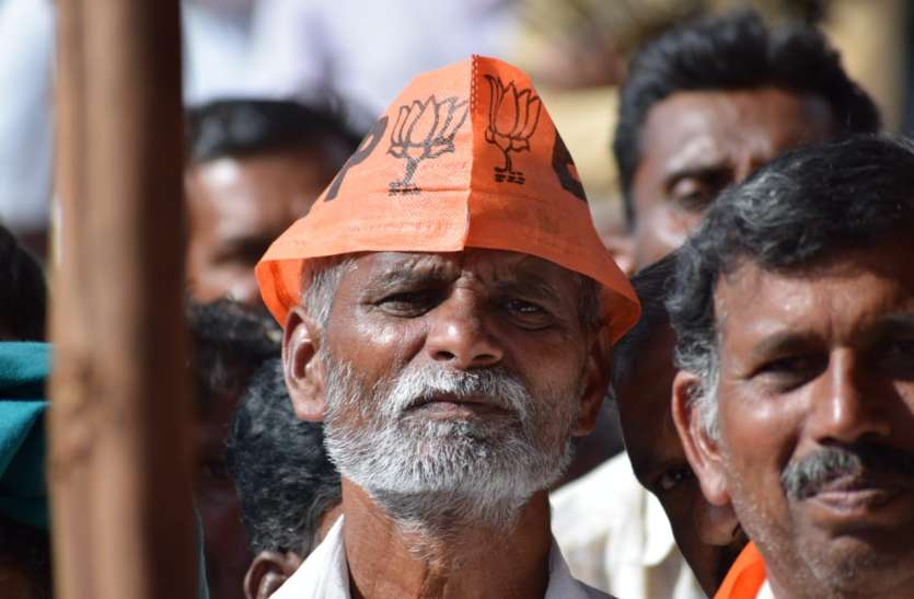 भाजपा को दक्षिण में जगह देने वाला कोई और नहीं, पूर्व पीएम की पार्टी है भाजपा को दक्षिण में जगह देने वाला कोई और नहीं, पूर्व प्रधानमंत्री की पार्टी है