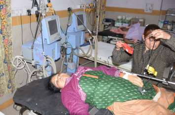 Couple From Gujarat Ate Poison In Udaipur, Family Commits Suicide गुजराती परिवार की आत्महत्या बनी हुई है रहस्य, पुुुुलिस भी उलझन में आखिर क्यों खाया हंसते-खेलते परिवार ने जहर