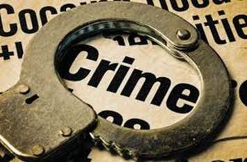 Police breath swelled in front of gangsters संगीन अपराधों के सरगनाओं के सामने फूल गई पुलिस की सांस