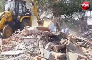 uit violates crore land from encroachment in kota rajasthan चला बुलडोजर,करोड़ों की जमीन से हटाया कब्ज़ा
