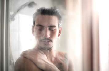 Do this upay during bathing to get planets positivity in life ग्रहों के दुष्प्रभावों से बचने के लिये नहाते समय करें ये उपाय