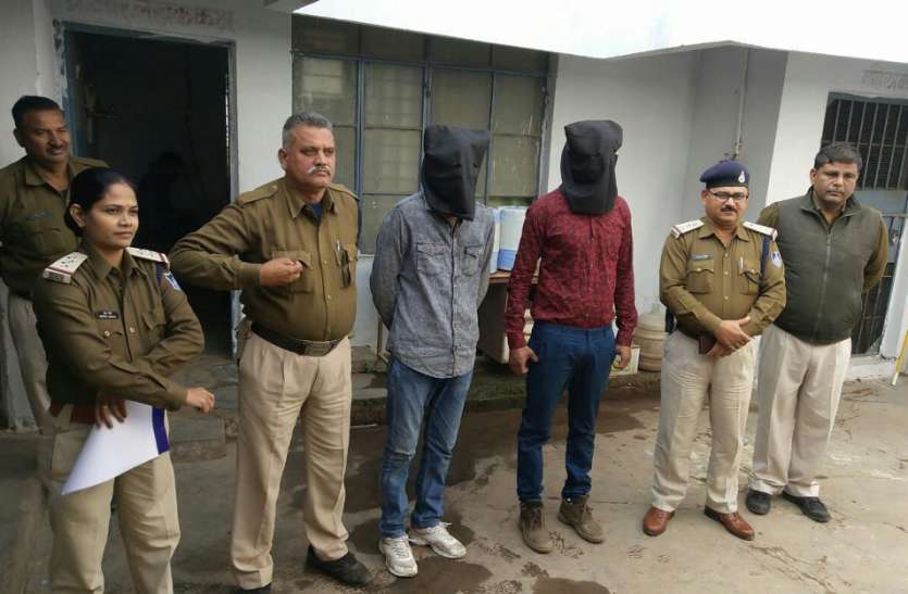 patrika इंदौर के एसएएफ जवान की करतूत, कार में तोडफ़ोड़ कर युवक से चेन लूटी, ट्रक के शीशे फोड़े