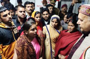 Minister upset with lack of facilities in hospital ट्रामा सेंटर के अवलोकन के बाद बोले प्रभारी मंत्री - खामी ही खामी है इतने बडे संस्थान में