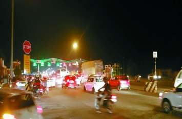 56 percent vehicles in Jaipur still fastag जयपुर में 56 फीसदी वाहन अभी भी बिना फास्टैग