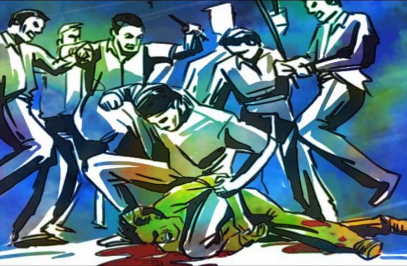 fight.jpg गली में भरे गंदे पानी की छींट गिरने पर जमकर चले लाठी-डंडे, दिखा ख़ौफ़नाक मंजर