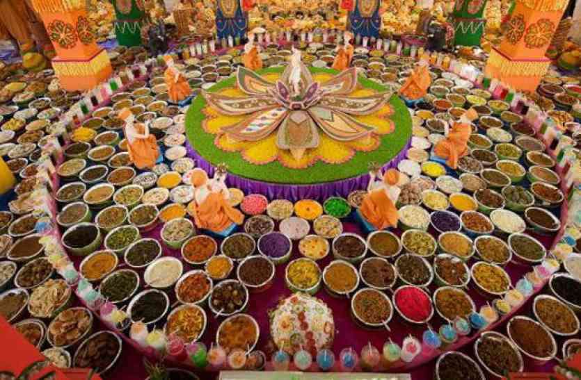 56 Bhog Of God-which Makes Them Happy : 56 Bhog Vyanjan Foods Sweet ...