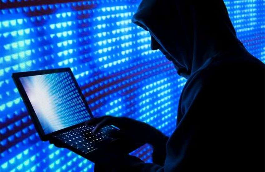 cyber crime / पूर्व पुलिस आयुक्त शर्मा बने साइबर क्राइम का शिकार, बैंक खाते से 5 हजार पार