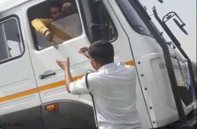 jaipur police ट्रकों को जबरन रुकवा, कर रहे थे अवैध वसूली, पांच पुलिसकर्मी निलंबित