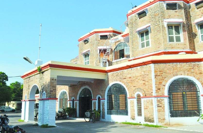 स्मार्ट सिटी के तहत पलटेगी कईएम की काया,वर्क ऑर्डर जारी स्मार्ट सिटी के तहत पलटेगी कईएम की काया,वर्क ऑर्डर जारी
