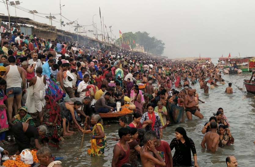 Makar Sankranti Khichadi 2020 Celebration In Ram Janm Bhoomi Ayodhya Makar Sankranti : खिचड़ी मकर संक्रांति पर संगम नहान के बाद सरयू में डुबकी लगाने की है मान्यता
