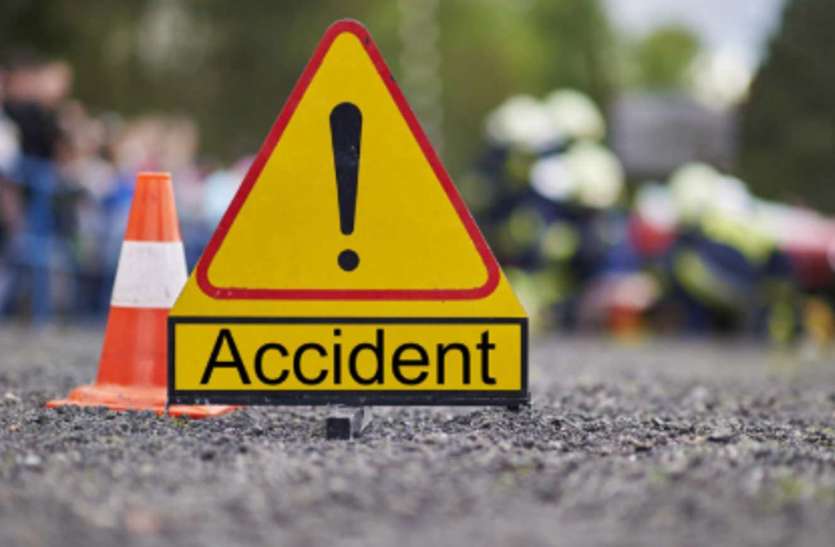 Graph of accidents increasing हाइवे पर काल बने ट्रक, 10 लोगों की मौत, कई घायल