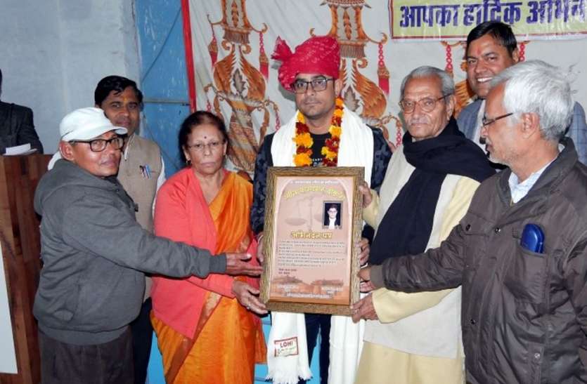 रंगीला स्मृति शतरंज प्रतियोगितिा के विजेता हुए पुरस्कृत रंगीला स्मृति शतरंज प्रतियोगितिा के विजेता हुए पुरस्कृत