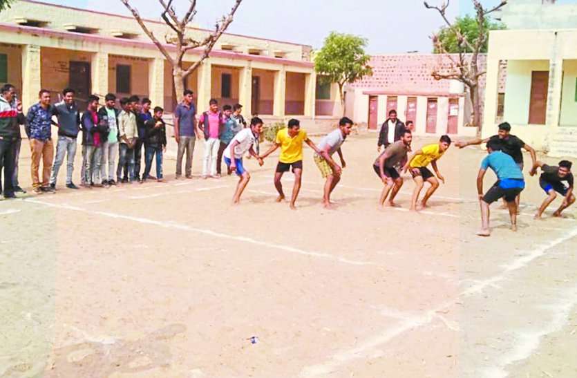 Showed power in kabaddi, marathon race held गढ़ सिवाना का 1000वां स्थापना दिवस : कबड्डी में दिखाया दमखम, मैराथन दौड़ आयोजित