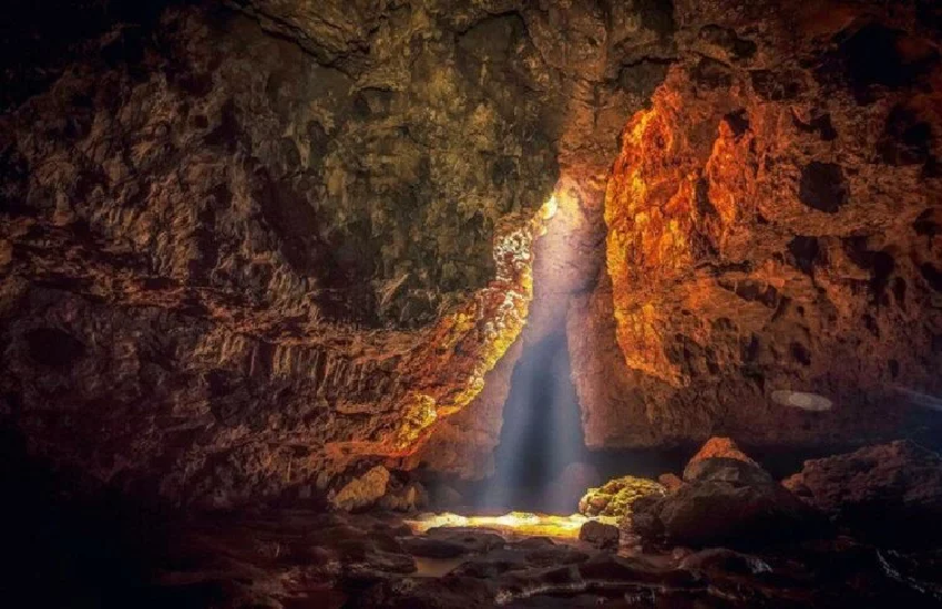cave2.png