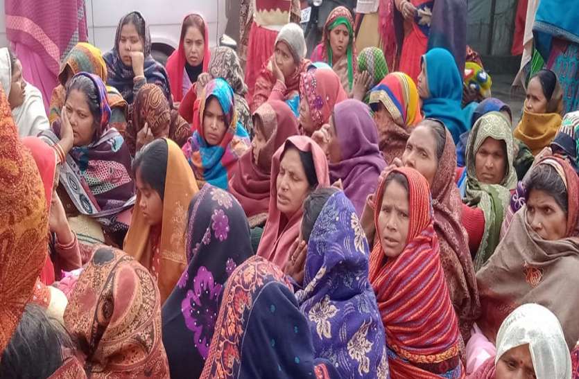 इस तरह दिव्यांग युवक की हो गई दर्दनाक मौत, कंधे पर था परिवार का बोझ, मच गया हाहाकार इस तरह दिव्यांग युवक की हो गई दर्दनाक मौत, कंधे पर था परिवार का बोझ, मच गया हाहाकार