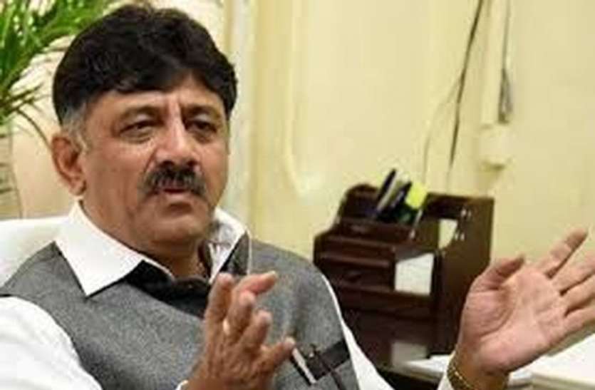 ईसा मसीह की प्रतिमा का मसला भगवान पर छोड़ा ईसा मसीह की प्रतिमा का मसला भगवान पर छोड़ा