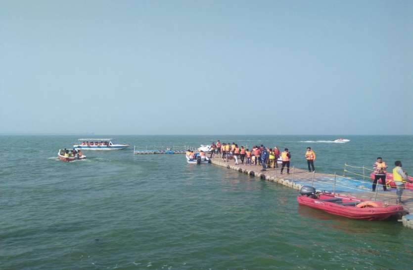 Hanuwantia Tapu Boating News Hanuwantia - टापू पर चलती है तेज हवा, बोटिंग का है कुछ अलग ही लुत्फ